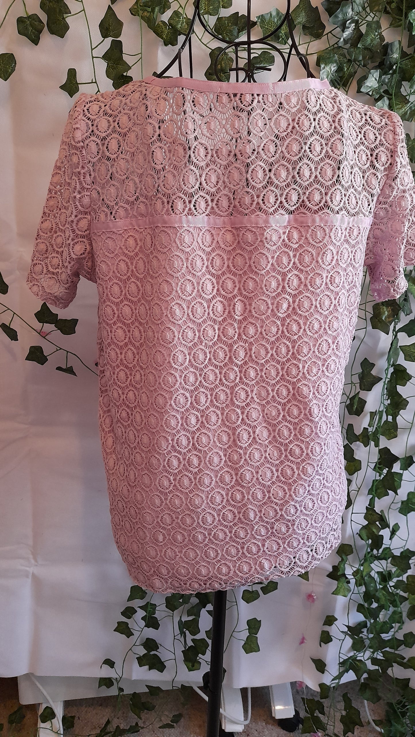 Top - Liz Jordan Pink Lace Top. Size S/10