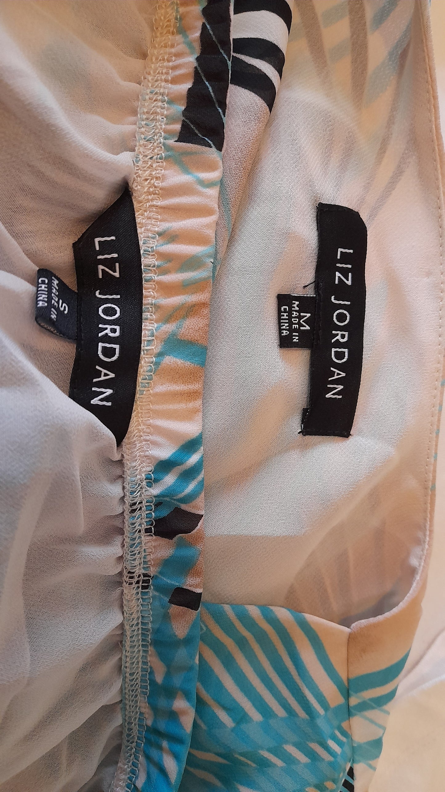 Outfit - Liz Jordan Classic Skirt & Top Set White & Green. Top M/12, Skirt S/10