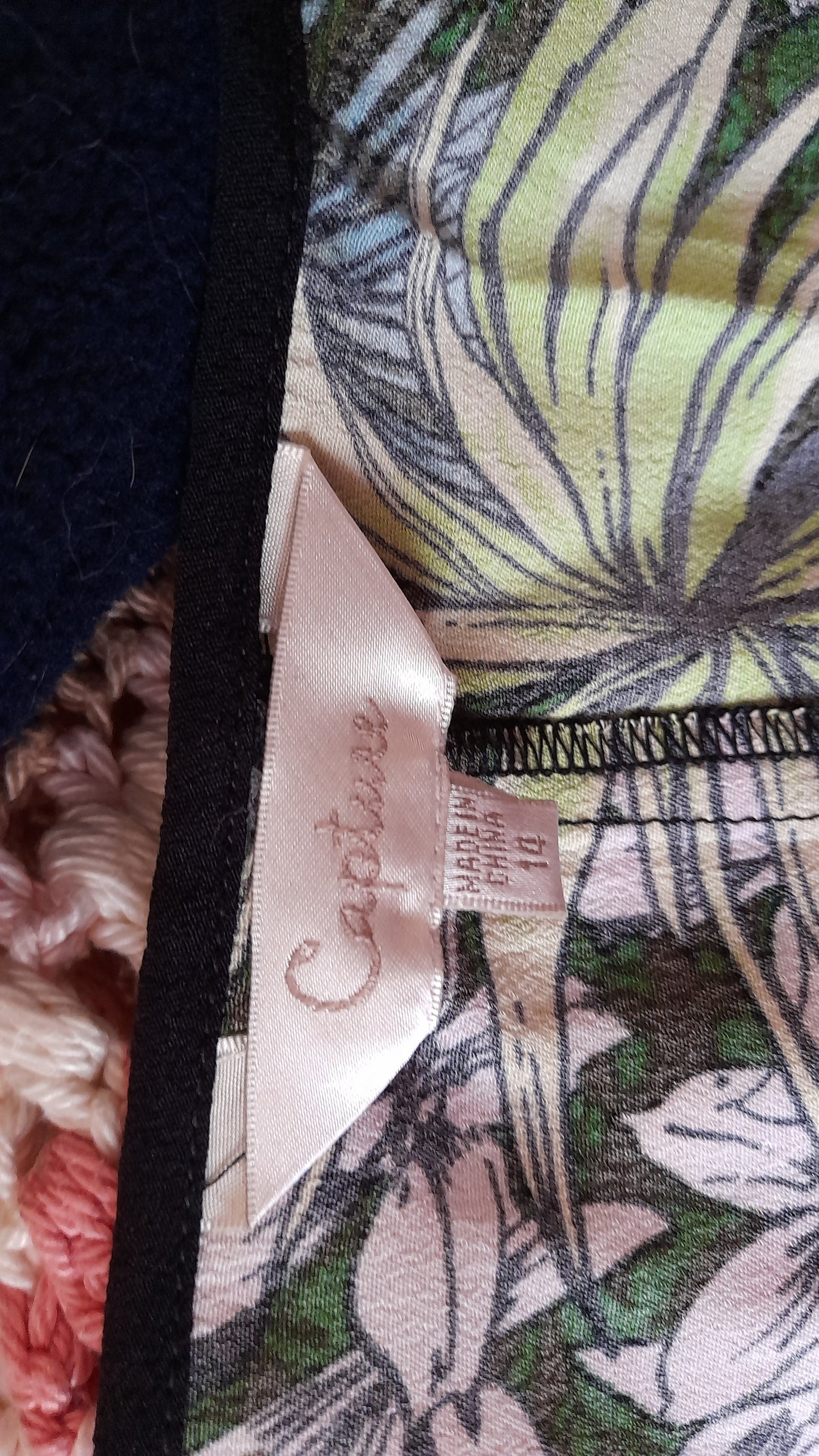 Dress - Capture Jungle Print Casual - New Without Tags Size M/14