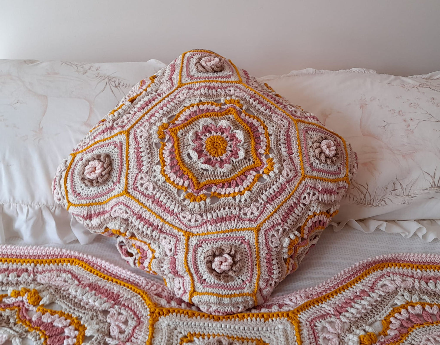 14 Textiles & Fibre Art