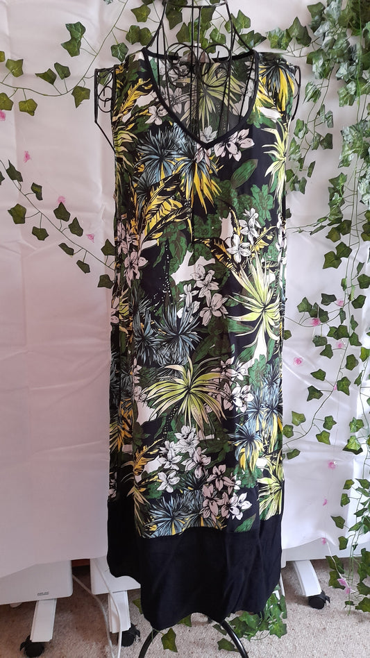 Dress - Capture Jungle Print Casual - New Without Tags Size M/14