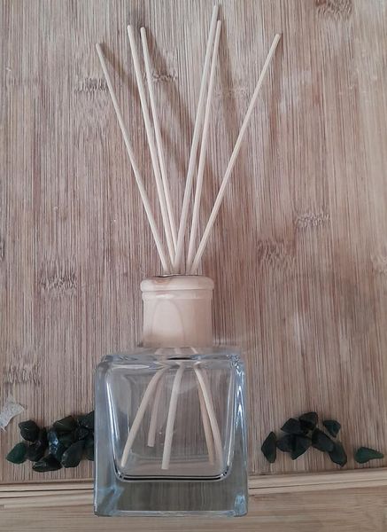 EcoDiffuser Square with Bamboo Reeds & 115ml of fragrance