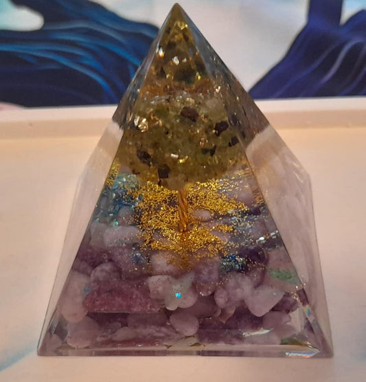 Orgone Generator Crystal Pyramid - Tree of Life with Amethyst & Peridot