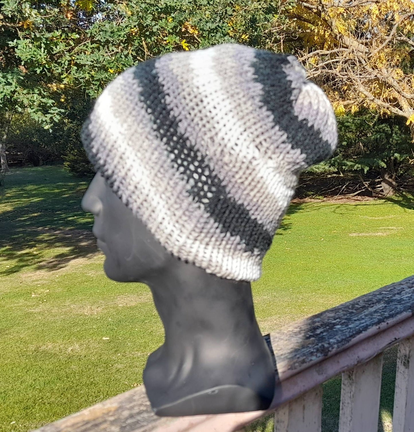 Winter Unicorn Knitted Beanie M Adult - 100% Acrylic